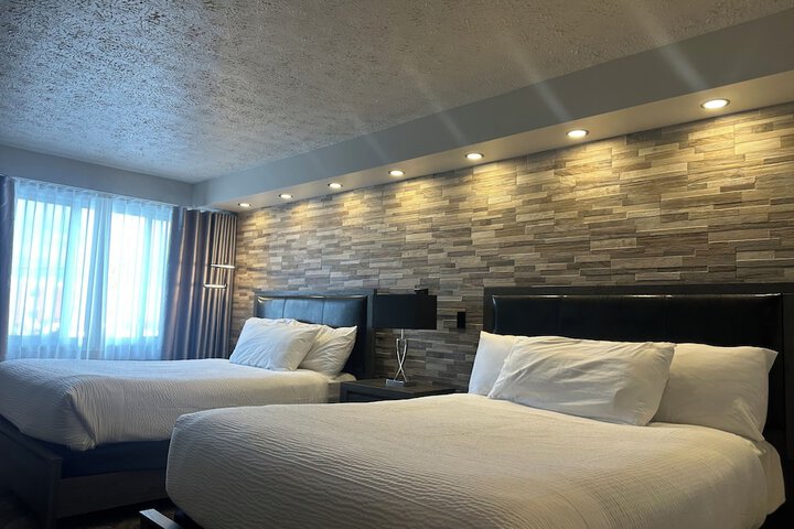 Room 10 of 72