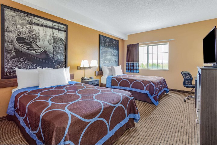 Room 7 of 17