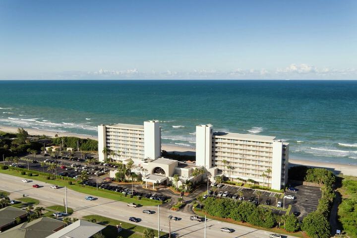 Hotel 3 of 102