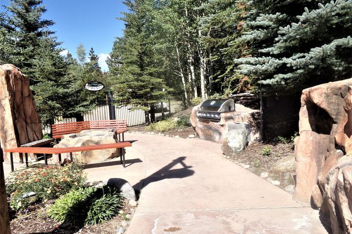 Property Grounds 46 of 48
