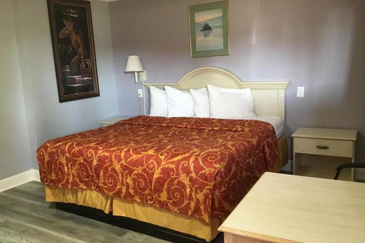Budget Inn Plainview