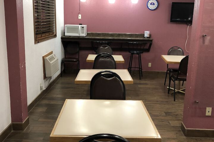 Americas Best Value Inn & Suites Sidney
