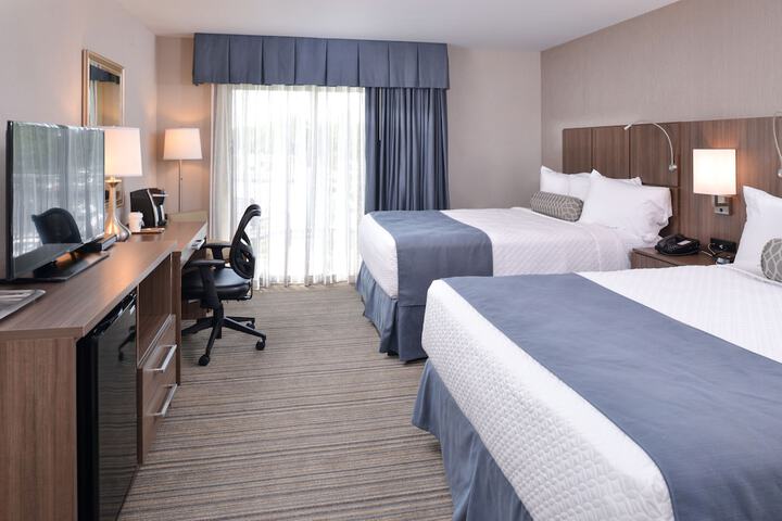 Room 21 of 34