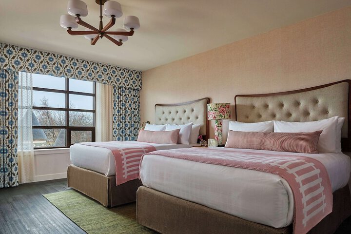 Room 21 of 57