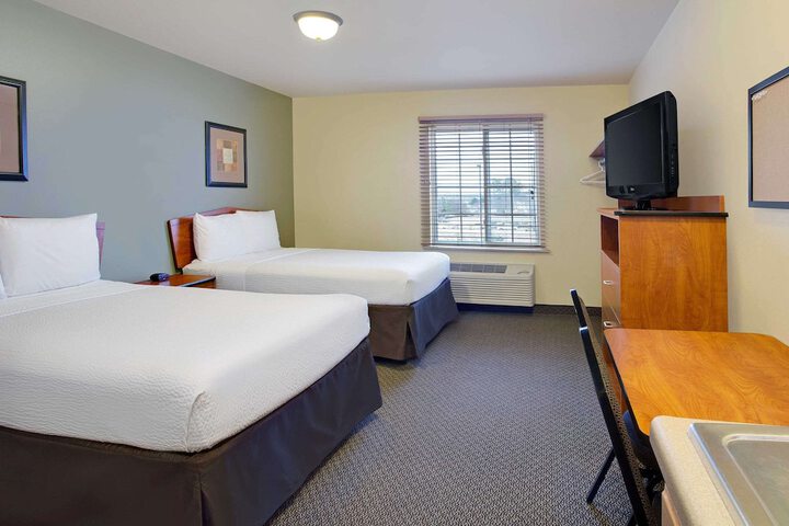 Room 15 of 25