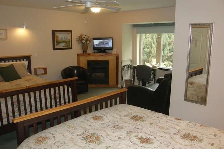Room 12 of 49