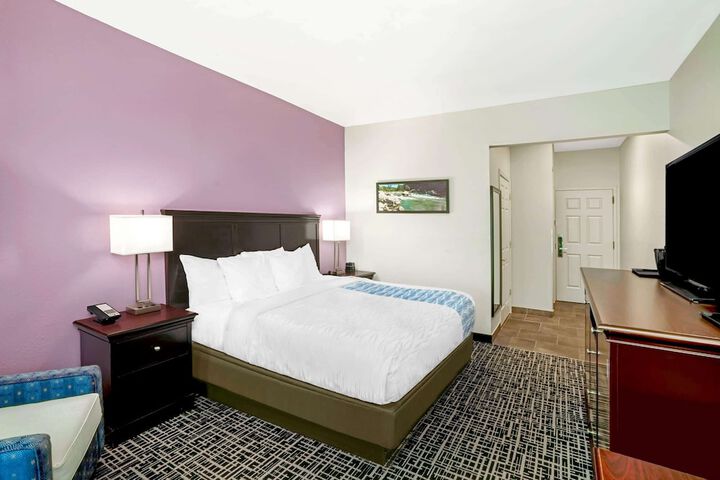 La Quinta Inn & Suites by Wyndham Cookeville