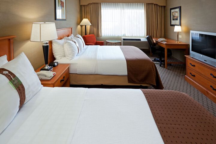 Holiday Inn Philadelphia South - Swedesboro by IHG