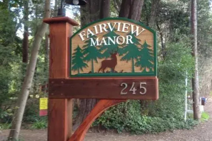 FAIRVIEW MANOR BED AND BREAKFAST