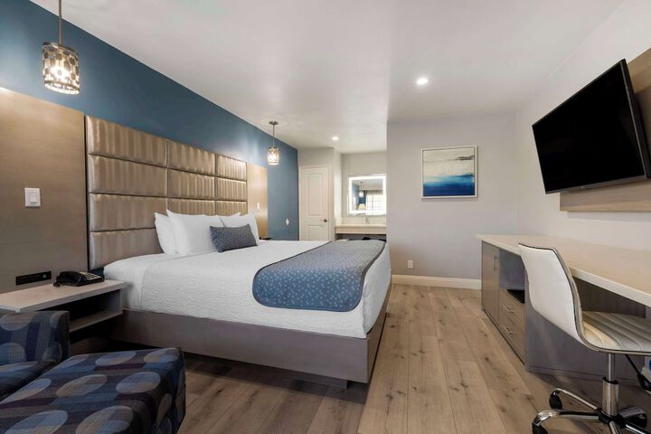 Best Western Orange Plaza