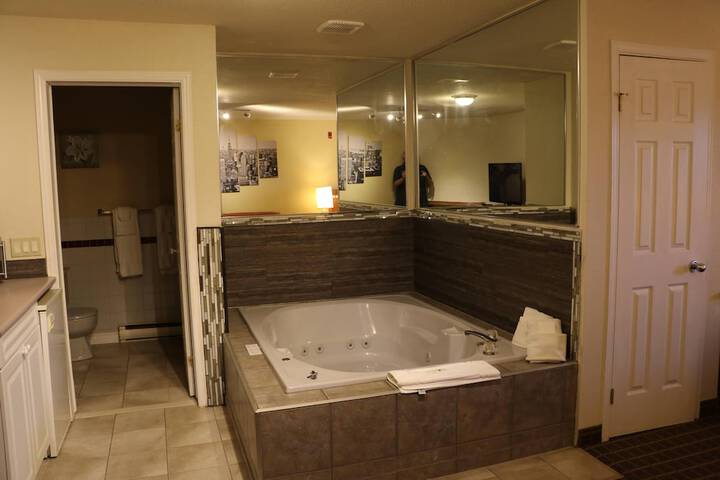 Riviera Inn and Suites 1000 Islands