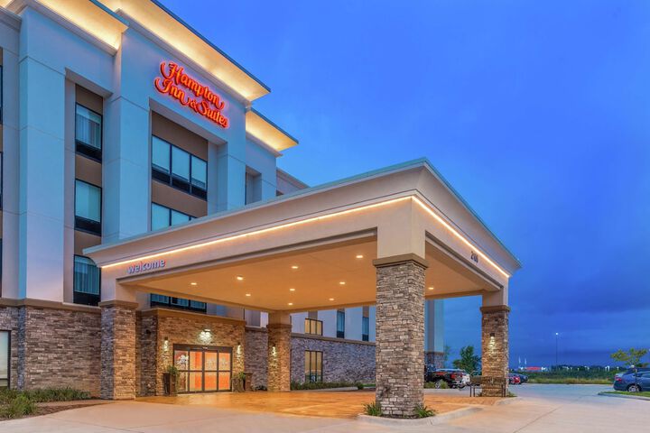 Hotel 6 of 49