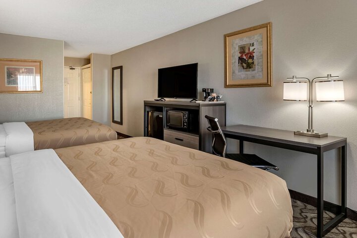 Room 14 of 46