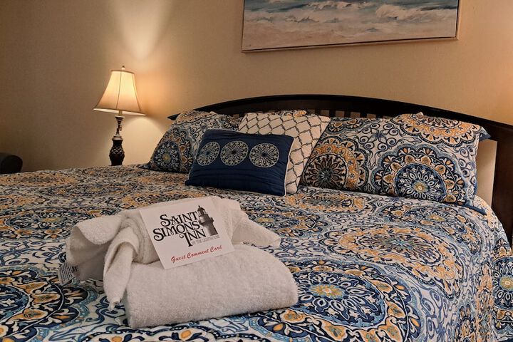 Saint Simons Inn by the Lighthouse