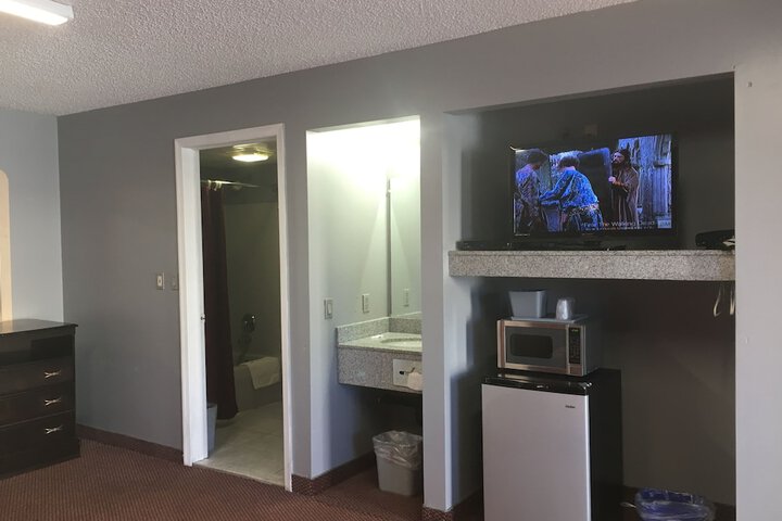 Room 21 of 51