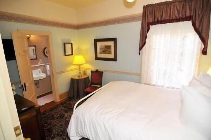 Room 58 of 138