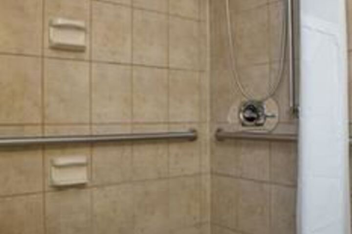 Ramada Plaza Rochester Airport