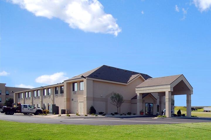Hotel 2 of 45
