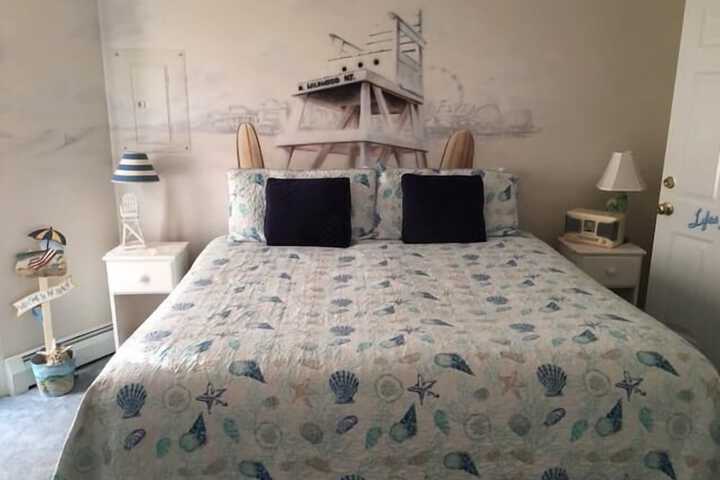 Room 62 of 77