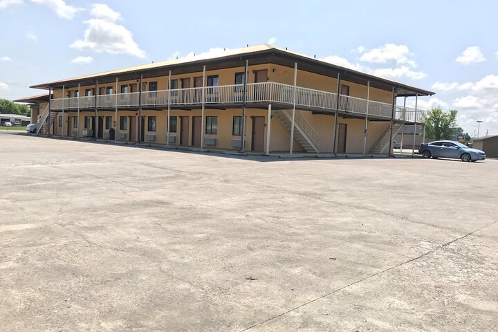 Hotel 13 of 68