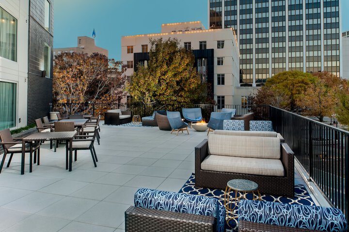 Terrace/Patio 33 of 36