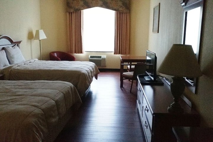 Room 12 of 38