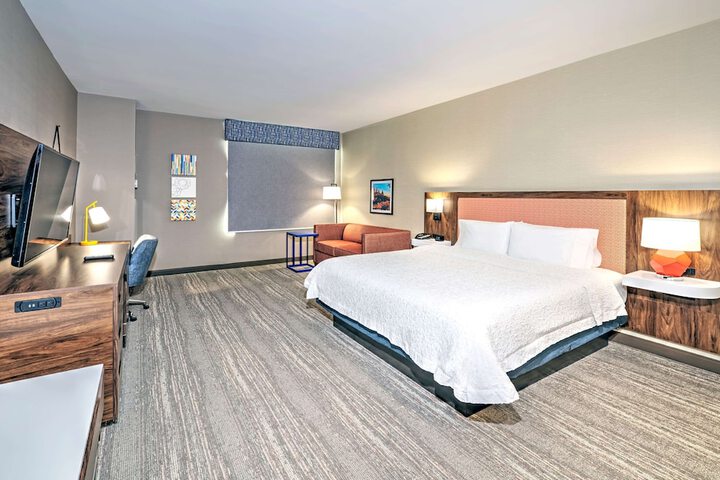 Hampton Inn by Hilton Ottawa