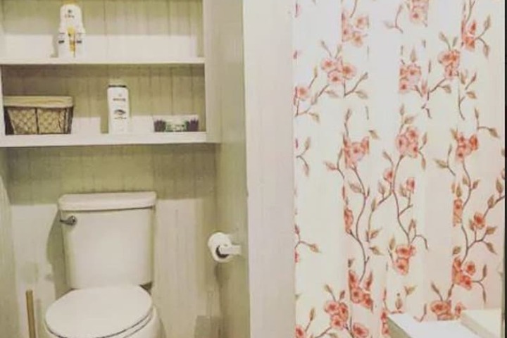 Room 54 of 75