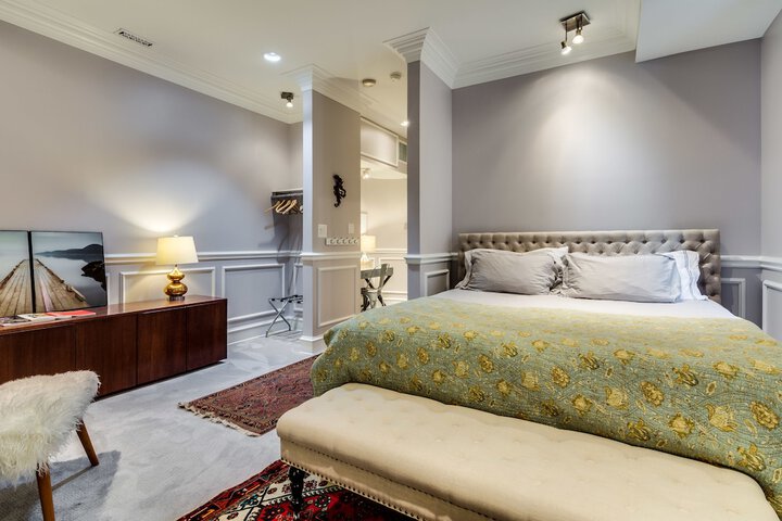 Room 40 of 54