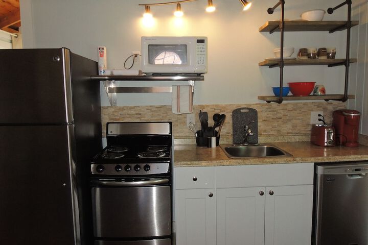 Shorelands Guest Resort and Cottages