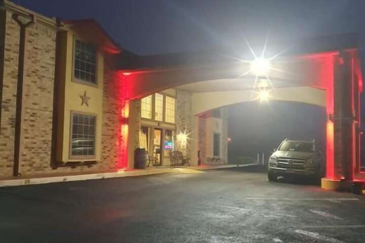 Chaparral Motel