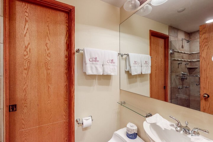Room 78 of 222
