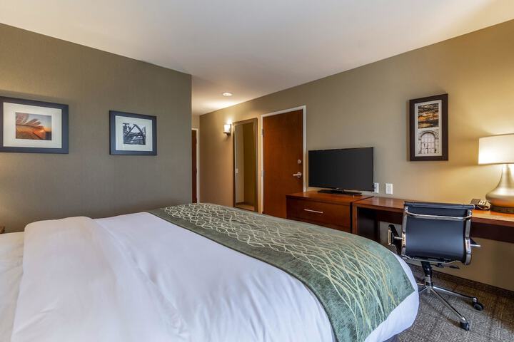Room 28 of 41