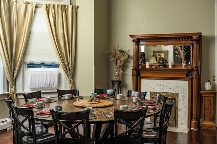 Dining 125 of 139