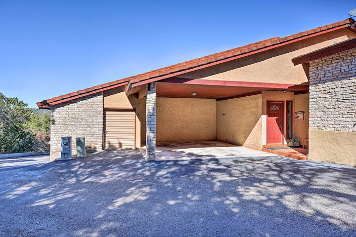 Canyon Lake Vacation Rental w / Lake Views