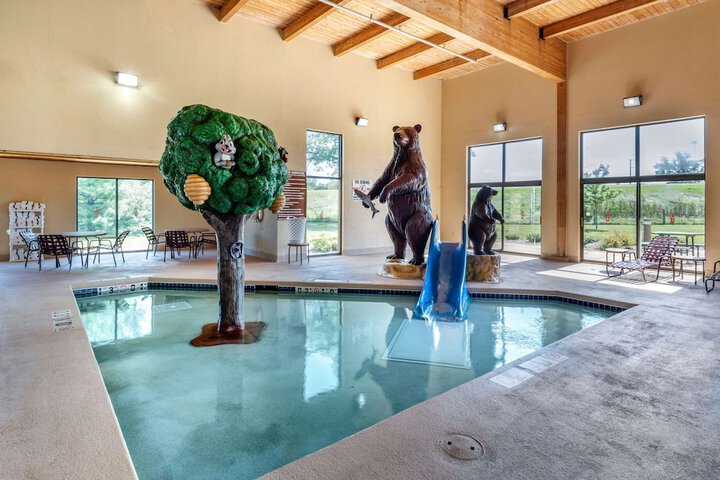 Pool 10 of 89