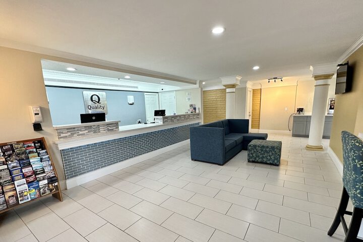 Hotel Interior 7 of 20