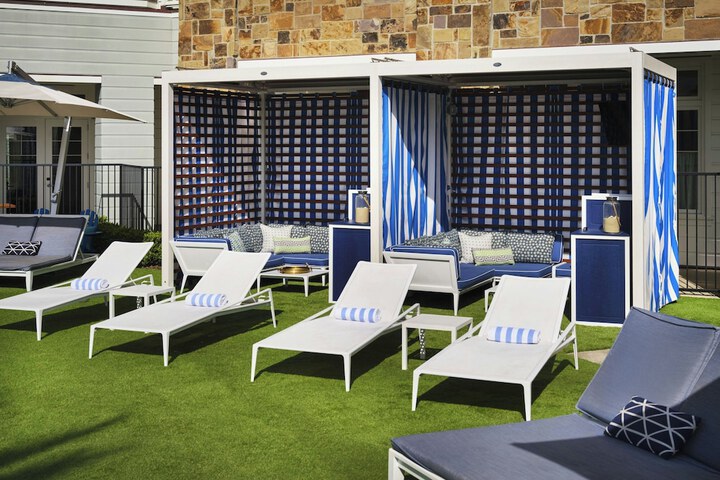 Lido House Autograph Collection