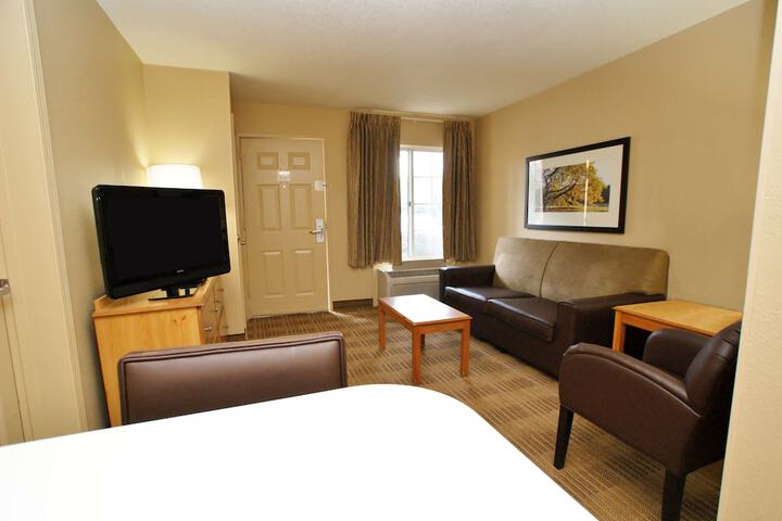 Room 18 of 43