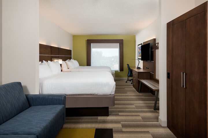 Room 20 of 38