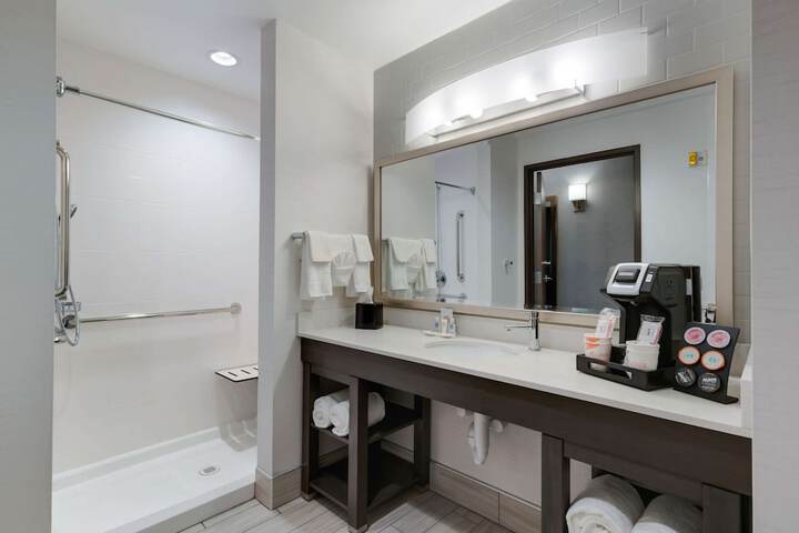 Comfort Suites Kennewick at Southridge