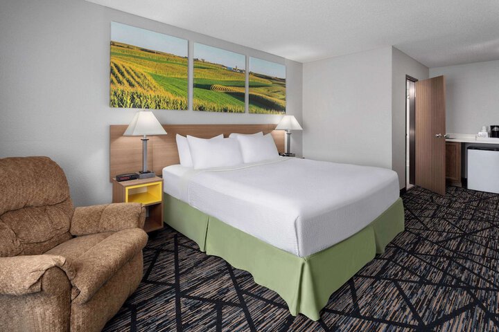 Days Inn by Wyndham Ogallala