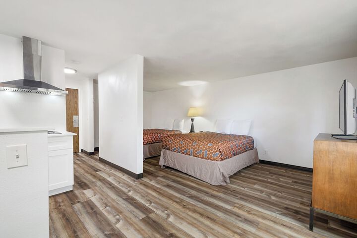 Room 19 of 25