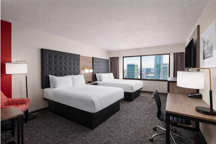 Ramada Plaza by Wyndham Regina Downtown