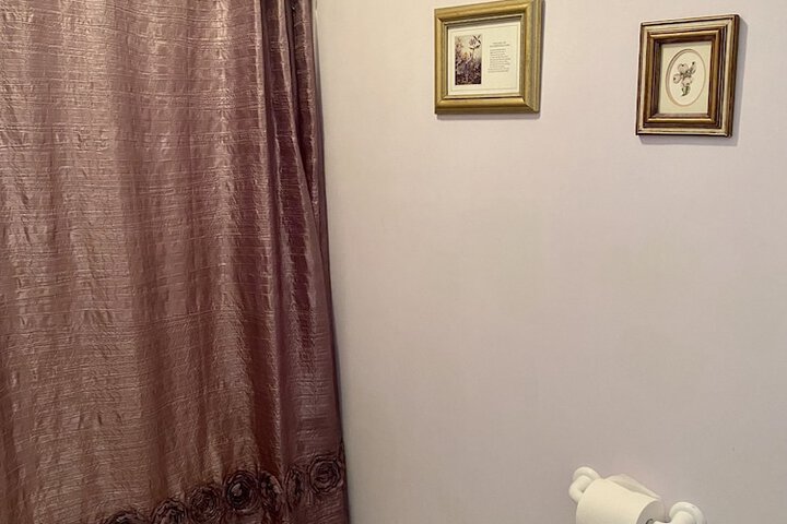 Room 93 of 112
