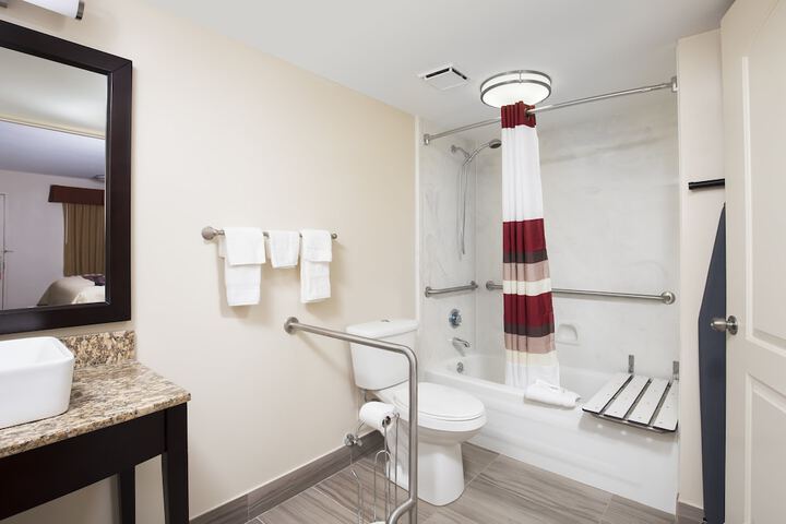 Red Roof Inn PLUS+ Birmingham East - Irondale / Airport
