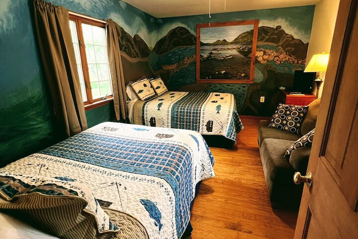 Room 119 of 177