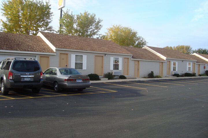 Hotel 4 of 44
