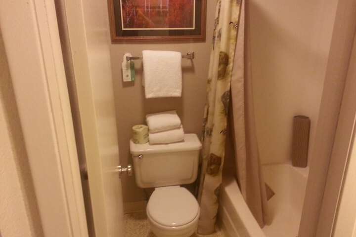 Room 35 of 44