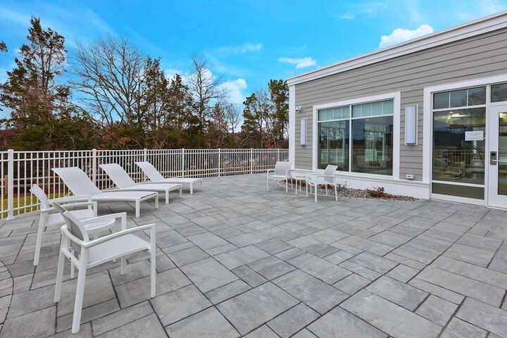 Terrace/Patio 40 of 43